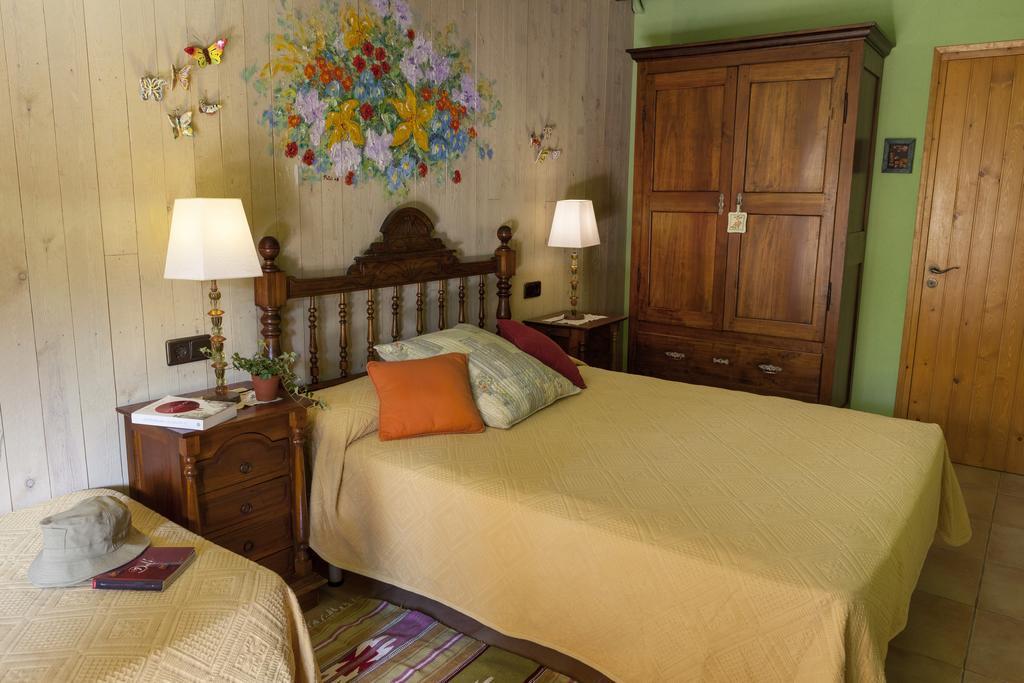 Casa Rural Can Coll Garriguella Kültér fotó