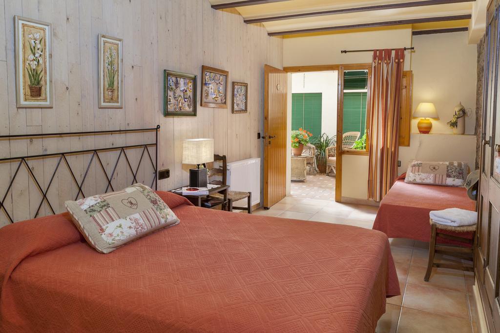 Casa Rural Can Coll Garriguella Kültér fotó